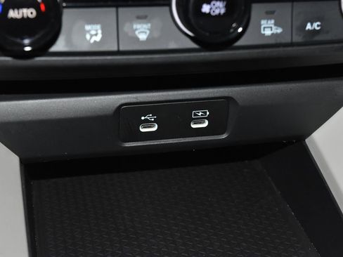 Used 2024 Honda Accord EX image 14