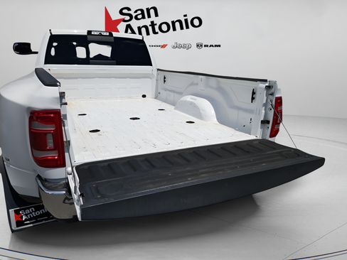 Used 2020 RAM 3500 Tradesman w/ Towing Technology Group AWD/4WD image 32