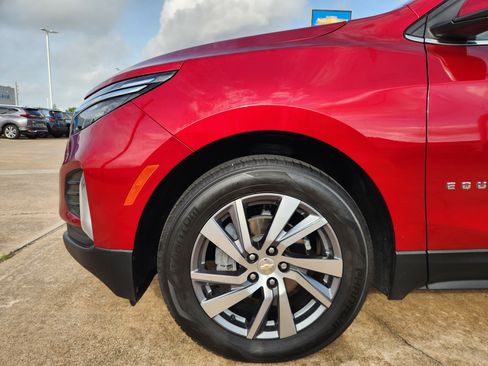 Used 2022 Chevrolet Equinox LT image 9