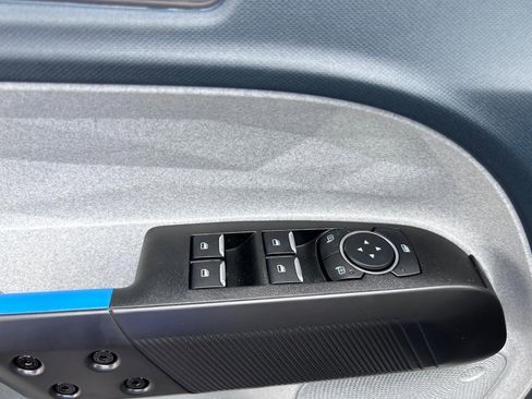 New 2025 Ford Maverick XLT w/ XLT Luxury Package image 18