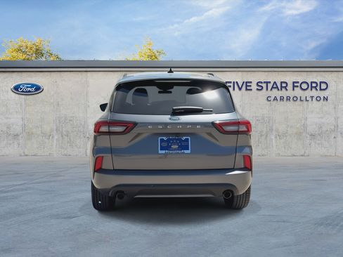 Certified 2024 Ford Escape ST-Line FWD image 7