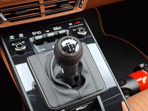 Certified 2024 Porsche 911 GT3 RS RWD image 17