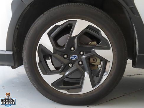 Used 2024 Subaru Crosstrek 2.5i Limited AWD/4WD image 25