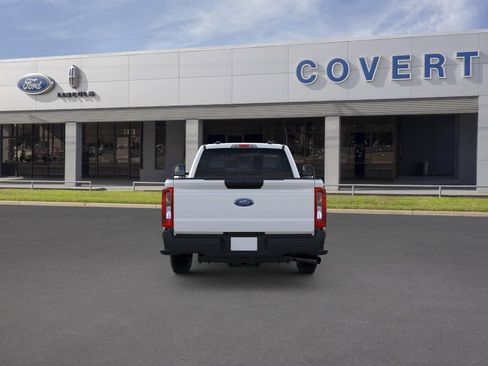 New 2026 Ford F250 XL w/ XL Driver Assist Package RWD image 5