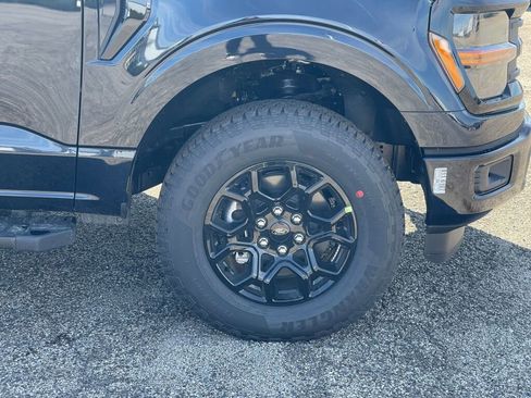 New 2025 Ford F150 XLT w/ Equipment Group 301A Standard image 17