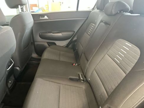 Certified 2022 Kia Sportage LX w/ LX FWD Value Edition Package image 25