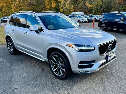 Used 2018 Volvo XC90 T5 Momentum w/ Momentum Plus Package image 7