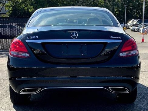 Used 2018 Mercedes-Benz C 300 4MATIC Sedan image 3