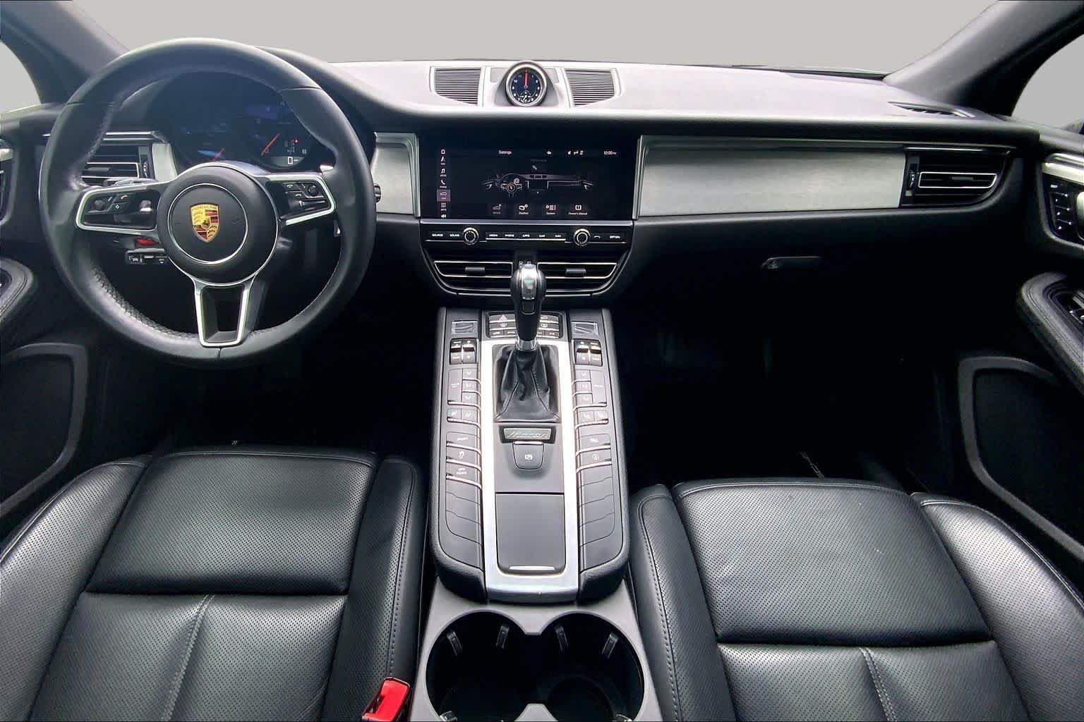 Used 2021 Porsche Macan AWD/4WD image 16