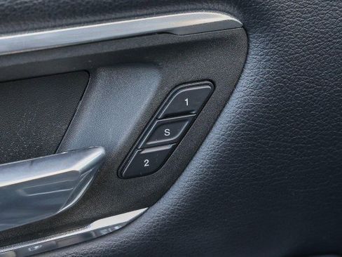 Used 2021 RAM 1500 Laramie image 30