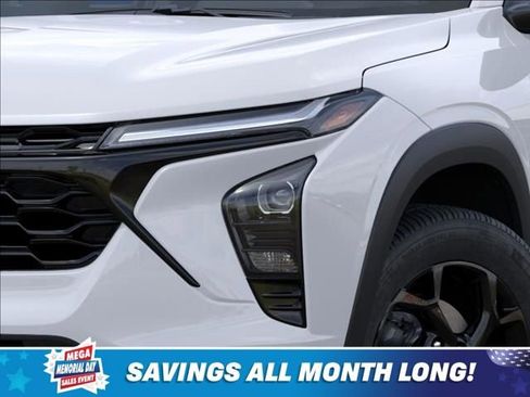 New 2026 Chevrolet Trax LT w/ Driver Confidence Package FWD image 10