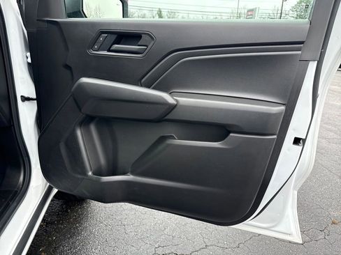 Used 2025 Chevrolet Colorado W/T image 19