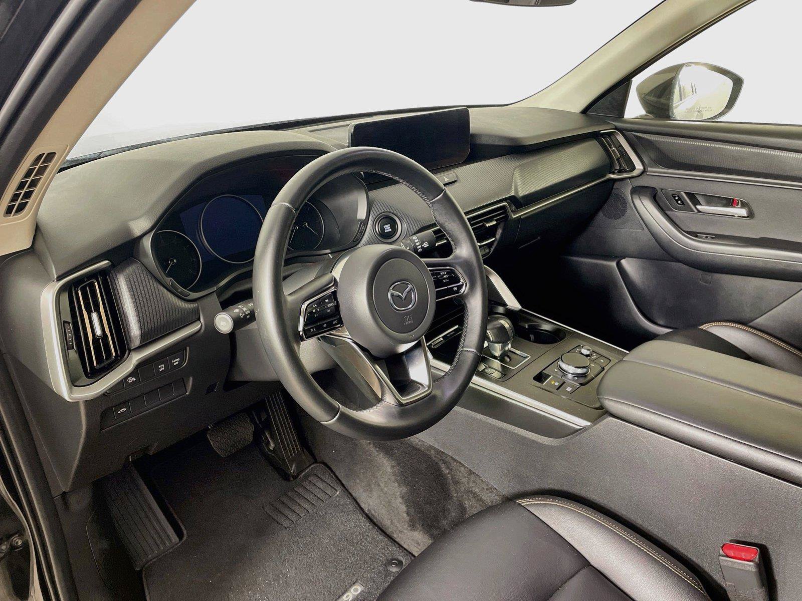Used 2026 MAZDA CX-90 3.3 Turbo w/ Select Package AWD/4WD image 22