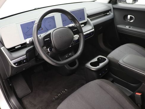 Used 2024 Hyundai Ioniq 5 SEL image 13