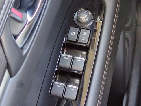 Used 2023 MAZDA CX-5 AWD 2.5 S w/ Premium Package image 18