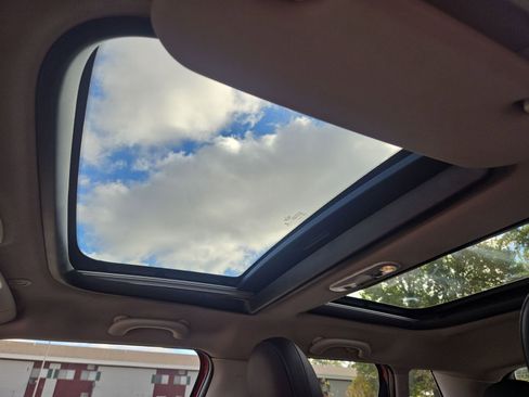 Used 2017 MINI Cooper S image 21