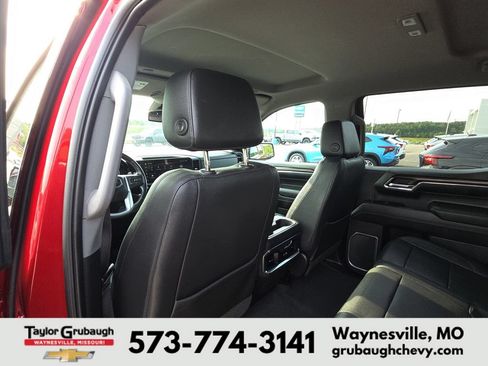 Used 2023 GMC Sierra 1500 SLT w/ SLT Premium Plus Package AWD/4WD image 29