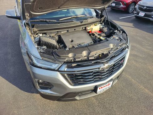 Certified 2023 Chevrolet Traverse RS w/ LPO, Floor Liner Package AWD/4WD image 33