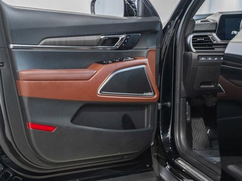 Used 2024 Kia Telluride SX Prestige image 40