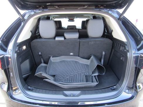 Used 2024 MAZDA CX-90 3.3 Turbo w/ Preferred Package image 27