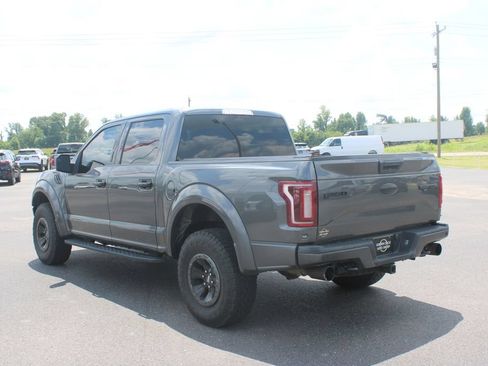 Used 2017 Ford F150 Raptor AWD/4WD image 7