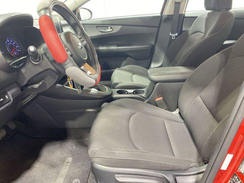 Used 2019 Kia Forte LXS image 13