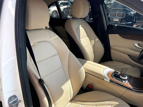 Used 2021 Mercedes-Benz C 300 Sedan image 7