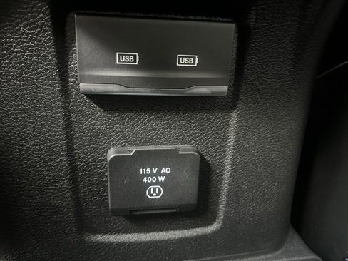 New 2025 Jeep Gladiator Mojave w/ Convenience Group image 27