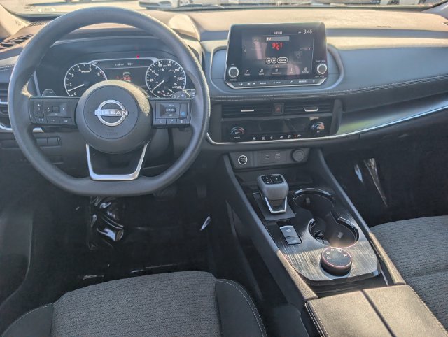 Used 2023 Nissan Rogue SV AWD/4WD image 16