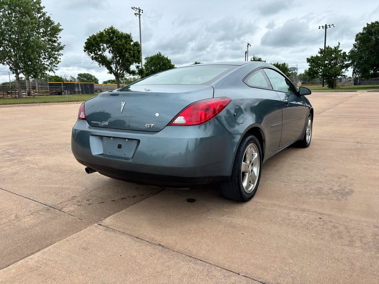 Used 2006 Pontiac G6 GT FWD image 22