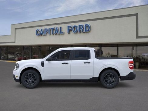 New 2025 Ford Maverick XLT image 3