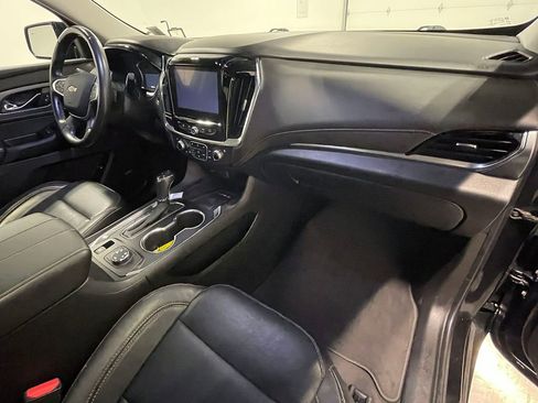 Used 2019 Chevrolet Traverse Premier w/ Redline Edition AWD/4WD image 32