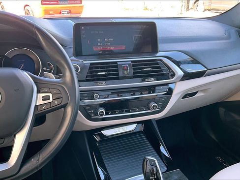 Used 2019 BMW X3 xDrive30i w/ Premium Package image 6