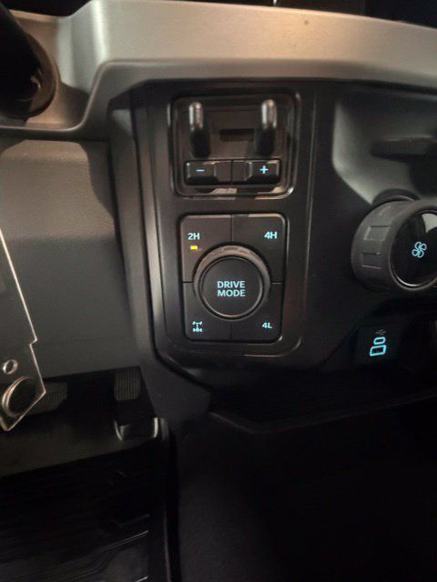 Used 2024 Ford F250 XL w/ STX Appearance Package AWD/4WD image 25