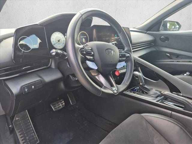 Used 2025 Hyundai Elantra N FWD image 9