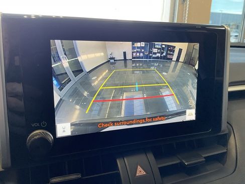 Used 2024 Toyota RAV4 XLE image 15