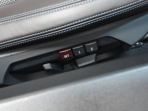 Used 2019 BMW i8 image 15