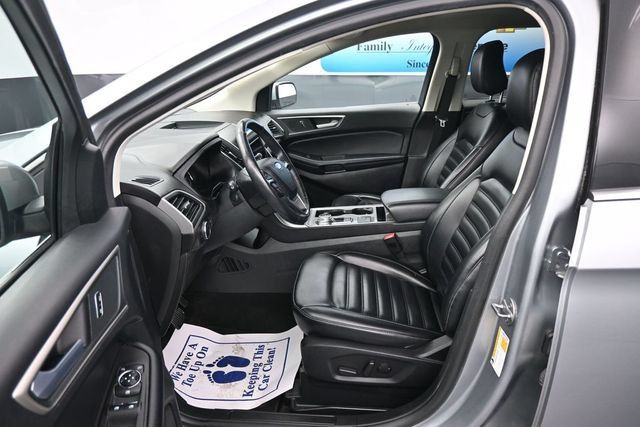 Used 2024 Ford Edge SEL AWD/4WD image 12