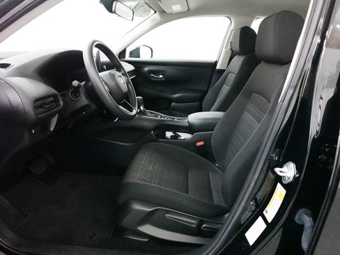 Certified 2024 Honda HR-V LX image 12
