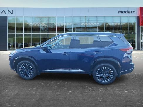 Certified 2024 Nissan Rogue Platinum w/ Platinum Premium Package FWD image 7