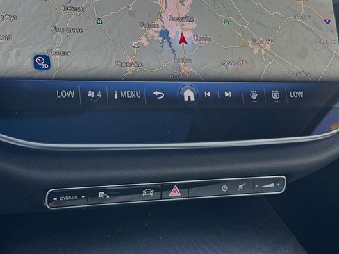 New 2025 Mercedes-Benz E 350 4MATIC Sedan image 24