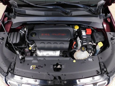 Used 2022 Jeep Compass Limited image 16