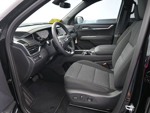 New 2025 GMC Acadia Elevation image 14