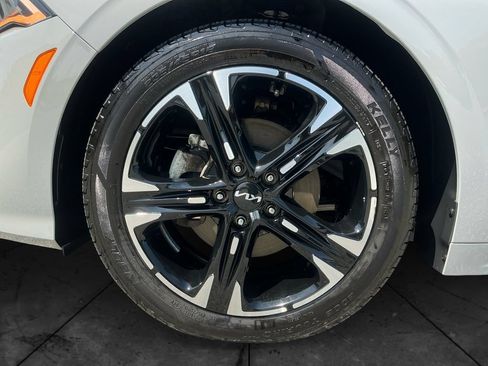Used 2024 Kia K5 GT-Line AWD/4WD image 15