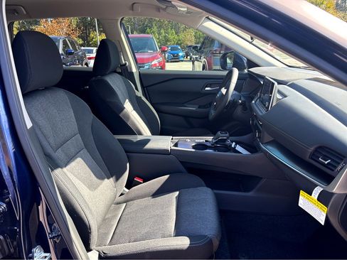 New 2026 Nissan Rogue SV image 11