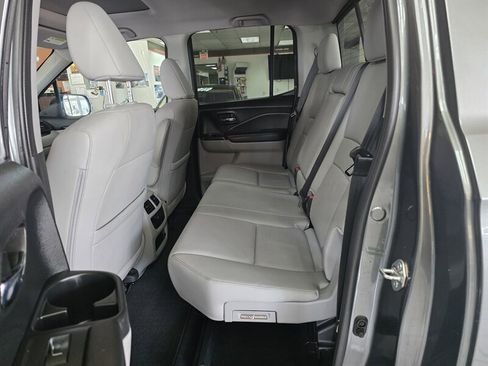 Used 2019 Honda Ridgeline RTL-E image 11