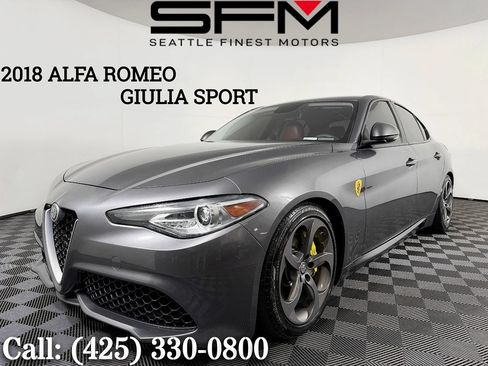 Used 2018 Alfa Romeo Giulia RWD image 1
