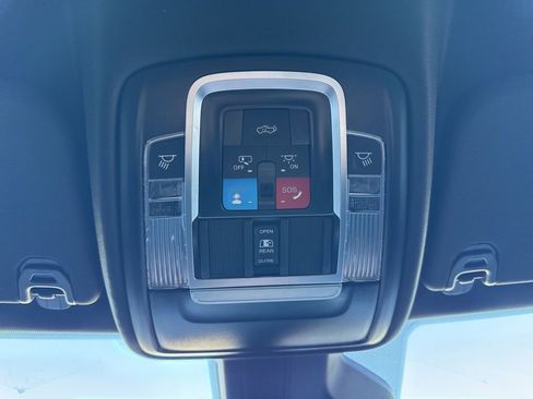 New 2026 RAM 1500 Big Horn AWD/4WD image 25