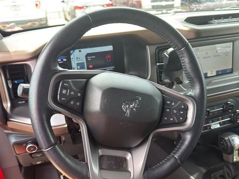 Used 2023 Ford Bronco Outer Banks AWD/4WD image 4
