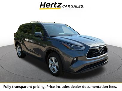Used 2025 Toyota Highlander LE